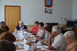 Проведен круглый стол по вопросам организации и предоставления мер социальной поддержки в Лысогорском районе