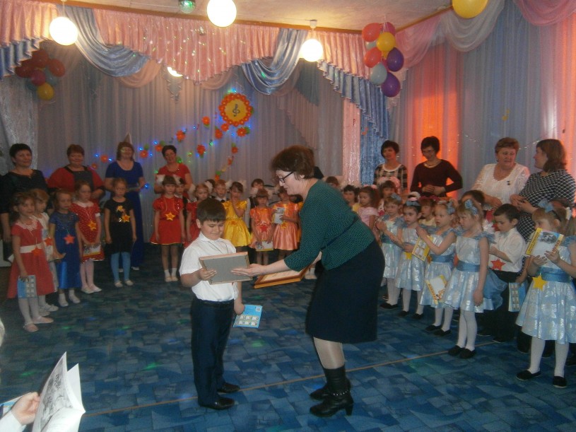В Лысогорском районе состоялся фестиваль-конкурс детского творчества дошкольников