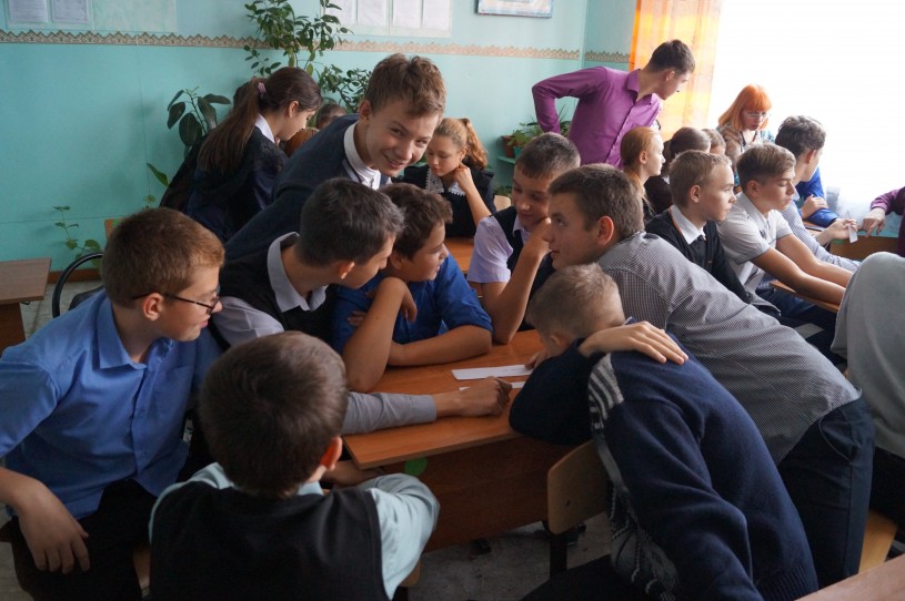 Для школьников села Бутырки проведен "Урок мужества"
