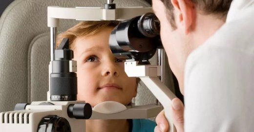 В Лысогорской районной больнице будет осуществляться консультация больных с заболеванием органов зрения