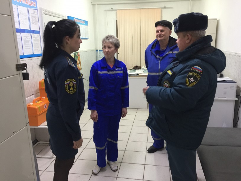 6 апреля 2018 года был проведен противопожарный инструктаж с работниками Государственного учреждения здравоохранения Саратовской области "Лысогорская районная больница"