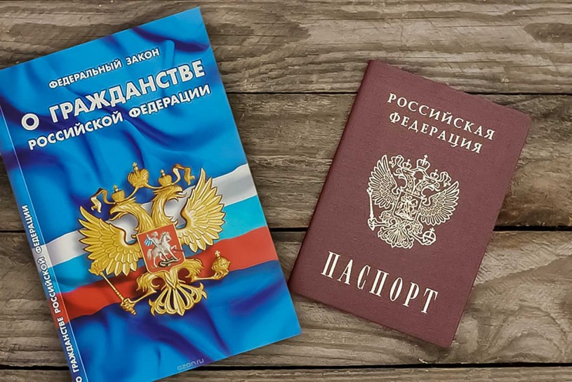 Подписан указ об упрощенном приеме в российское гражданство иностранцев, заключивших контракты о прохождении военной службы