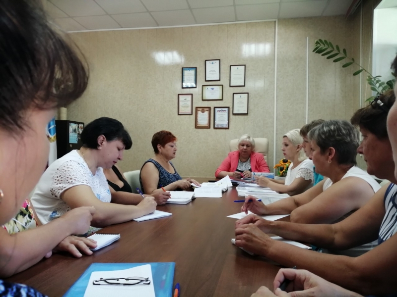 Центром занятости населения Лысогорского района организована выездная консультация