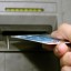 ​Житель Калининска подозревается в хищении денежных средств с кредитной карты матери