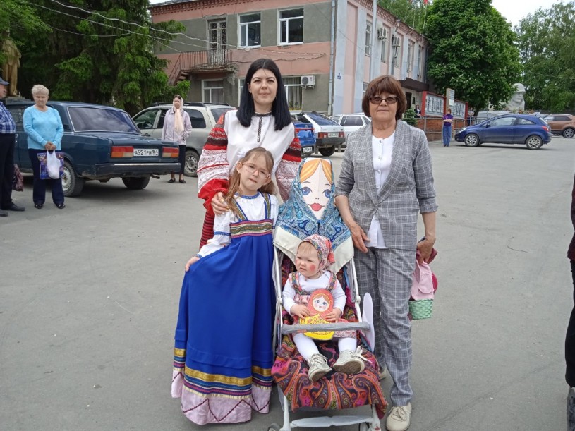 В Лысых Горах состоялось ежегодное праздничное мероприятие для детей и их родителей