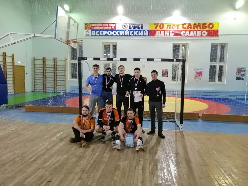 В ФОК "Олимп"проведен Кубок вызова по мини-футболу среди мужских команд
